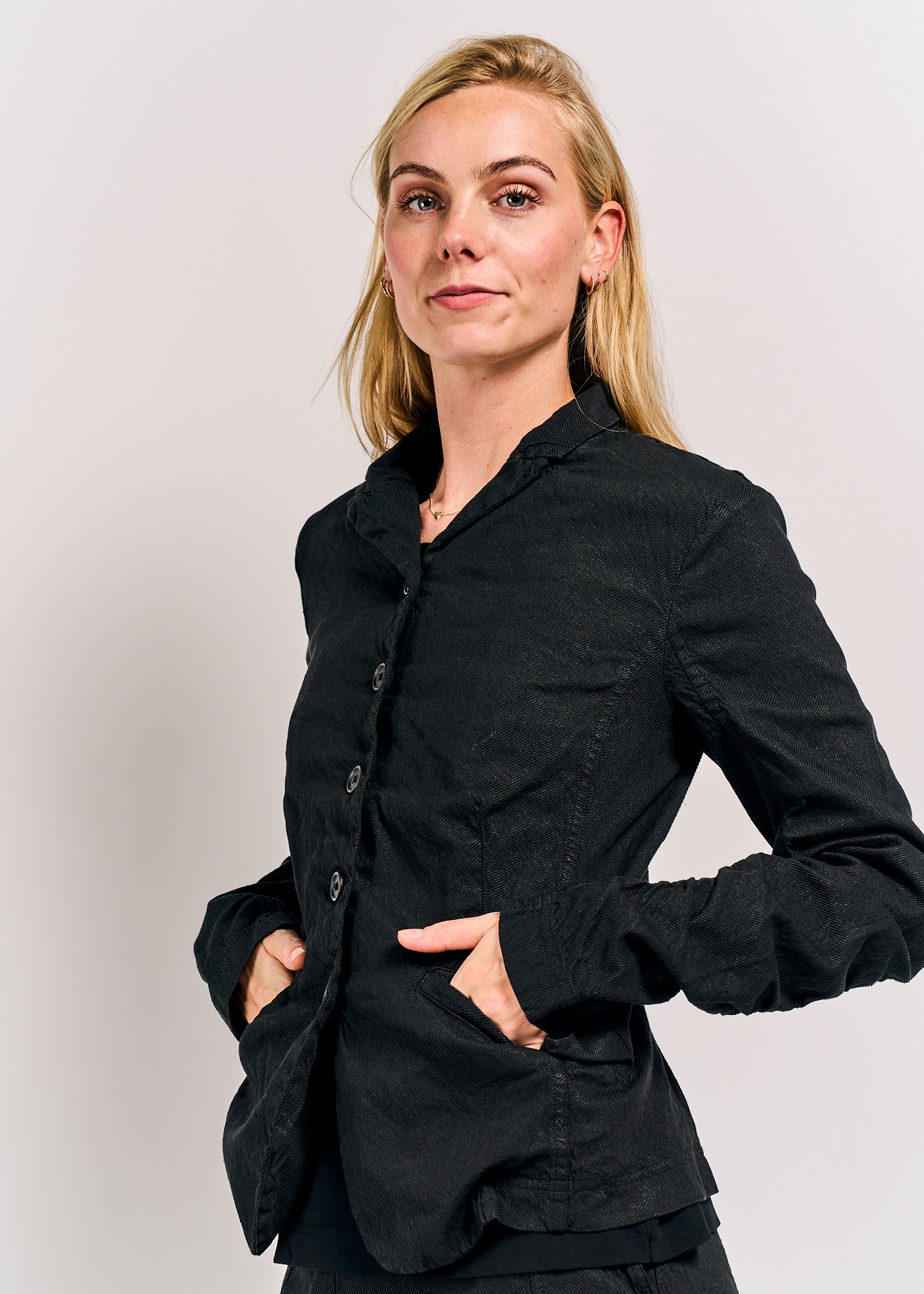Rundholz DIP Jacket Black