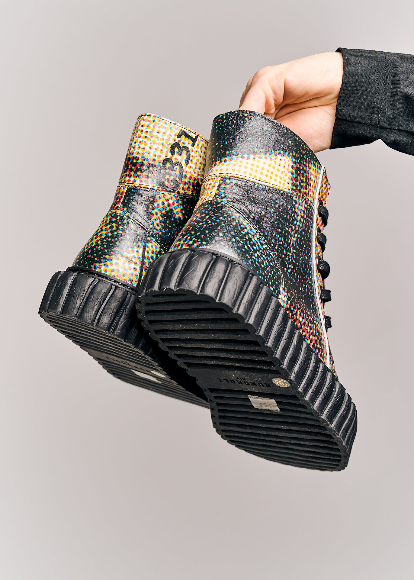 Rundholz DIP Shoes Bermuda Print 1