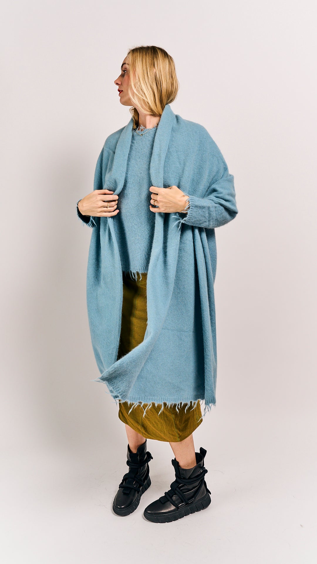 Rundholz DIP Fox Shawl Lagoon