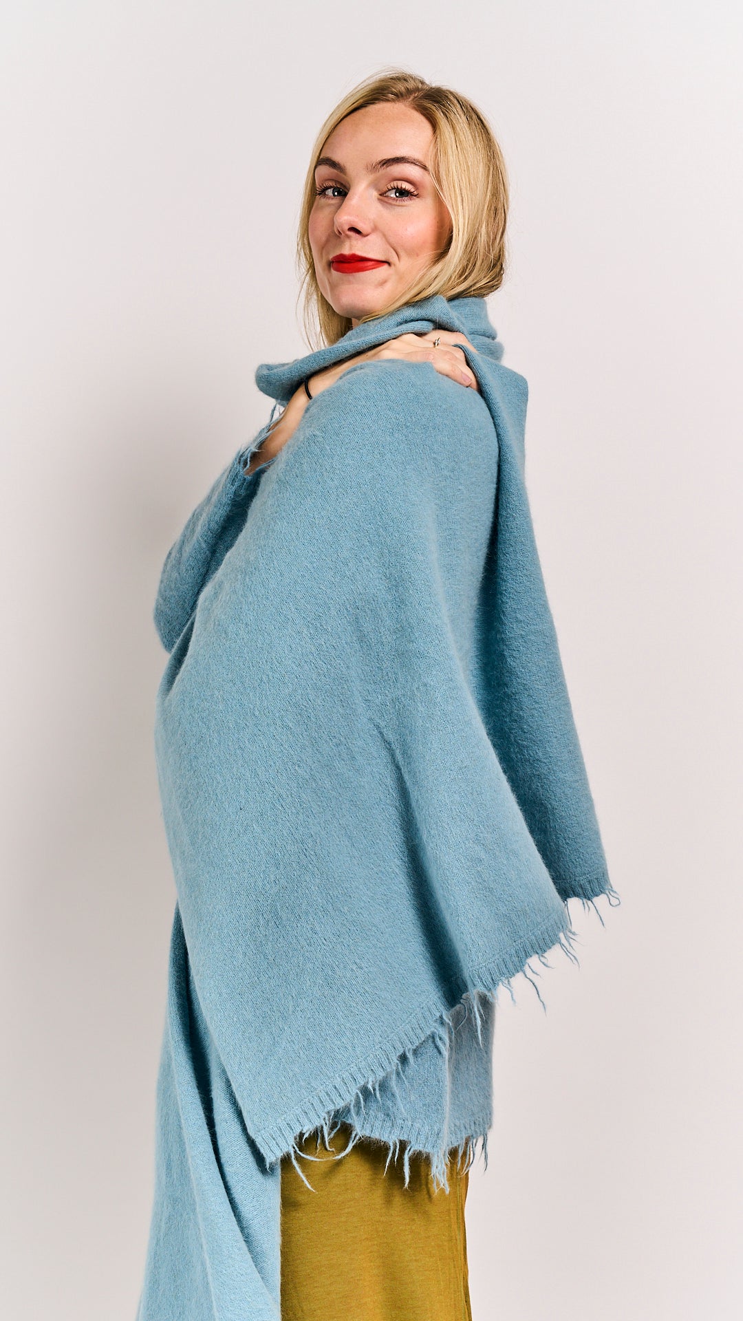 Rundholz DIP Fox Shawl Lagoon