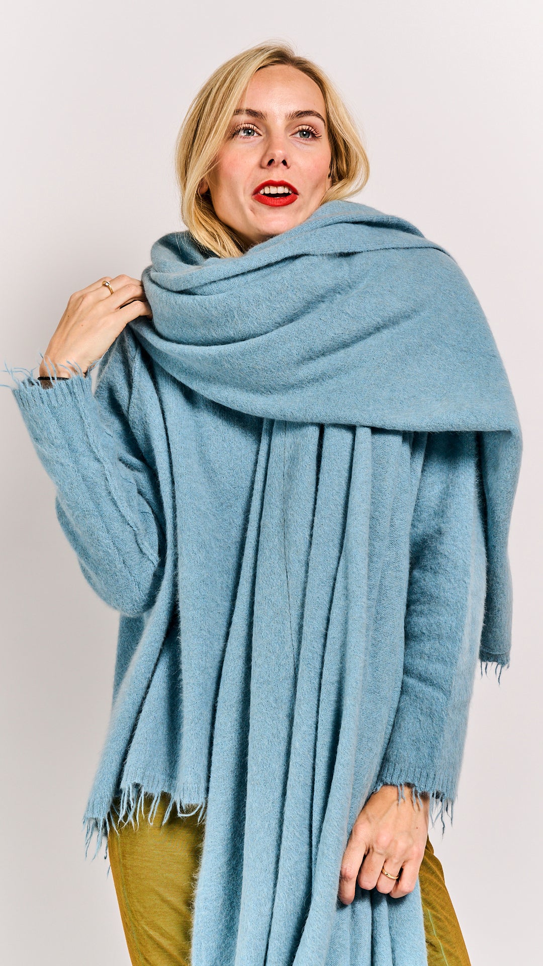 Rundholz DIP Fox Shawl Lagoon