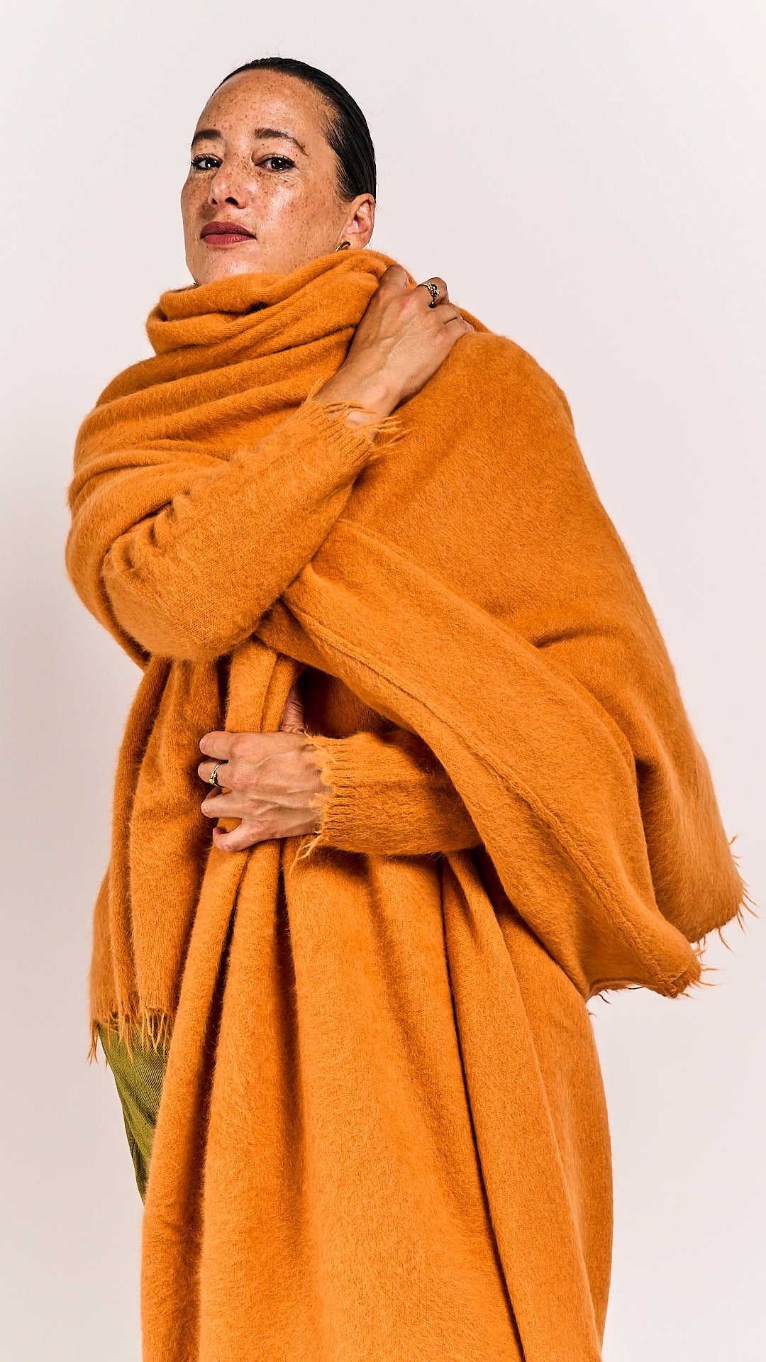 Rundholz DIP Fox Shawl Sun