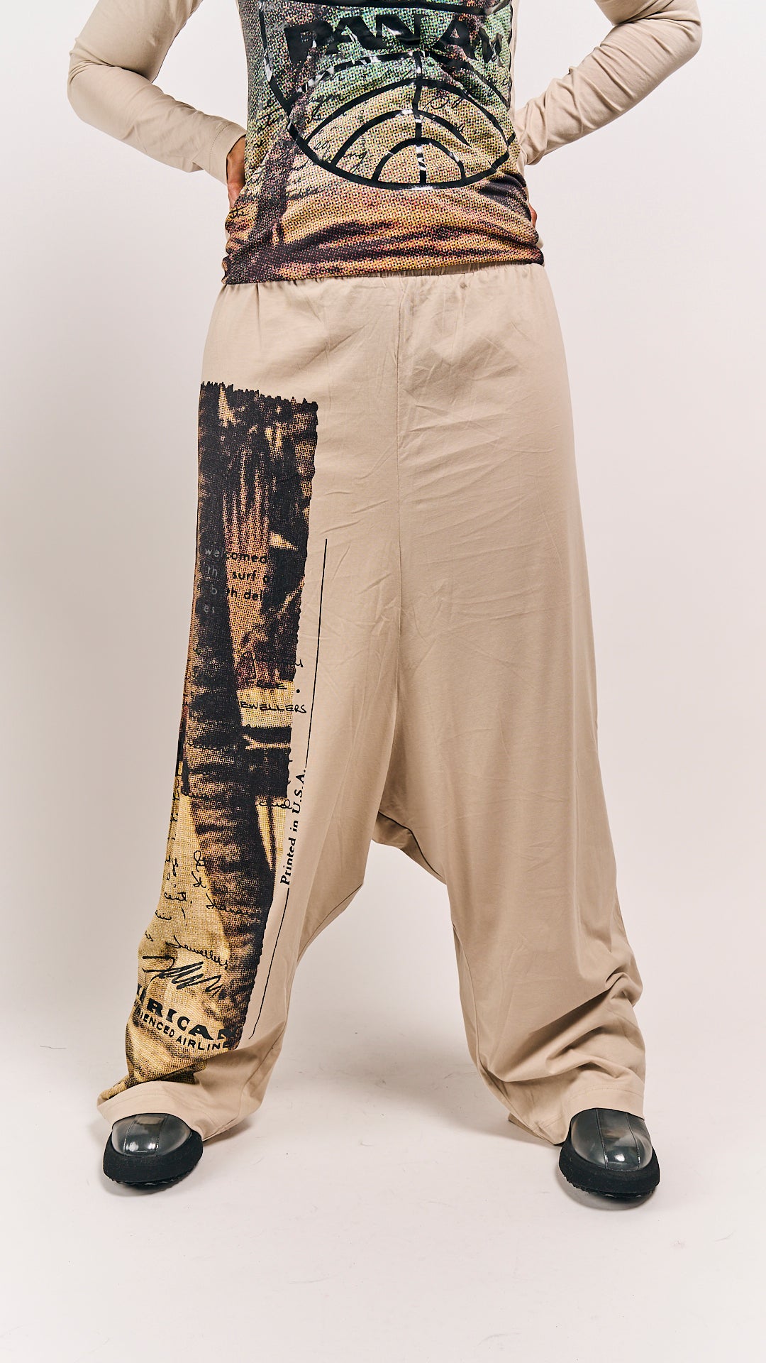 Rundholz DIP Trousers Waikiki Sand Print