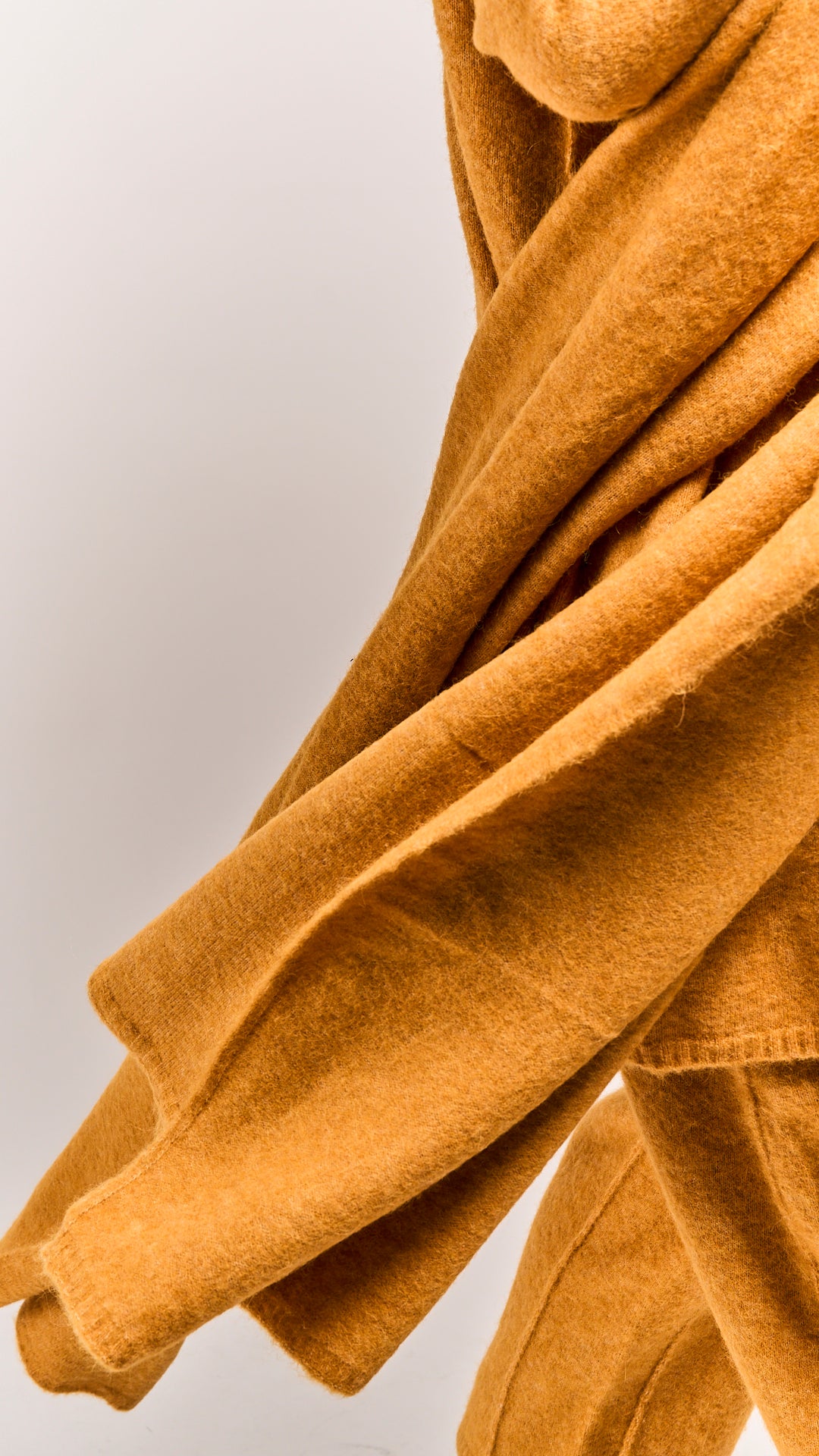 Rundholz DIP Shawl Sun Melange