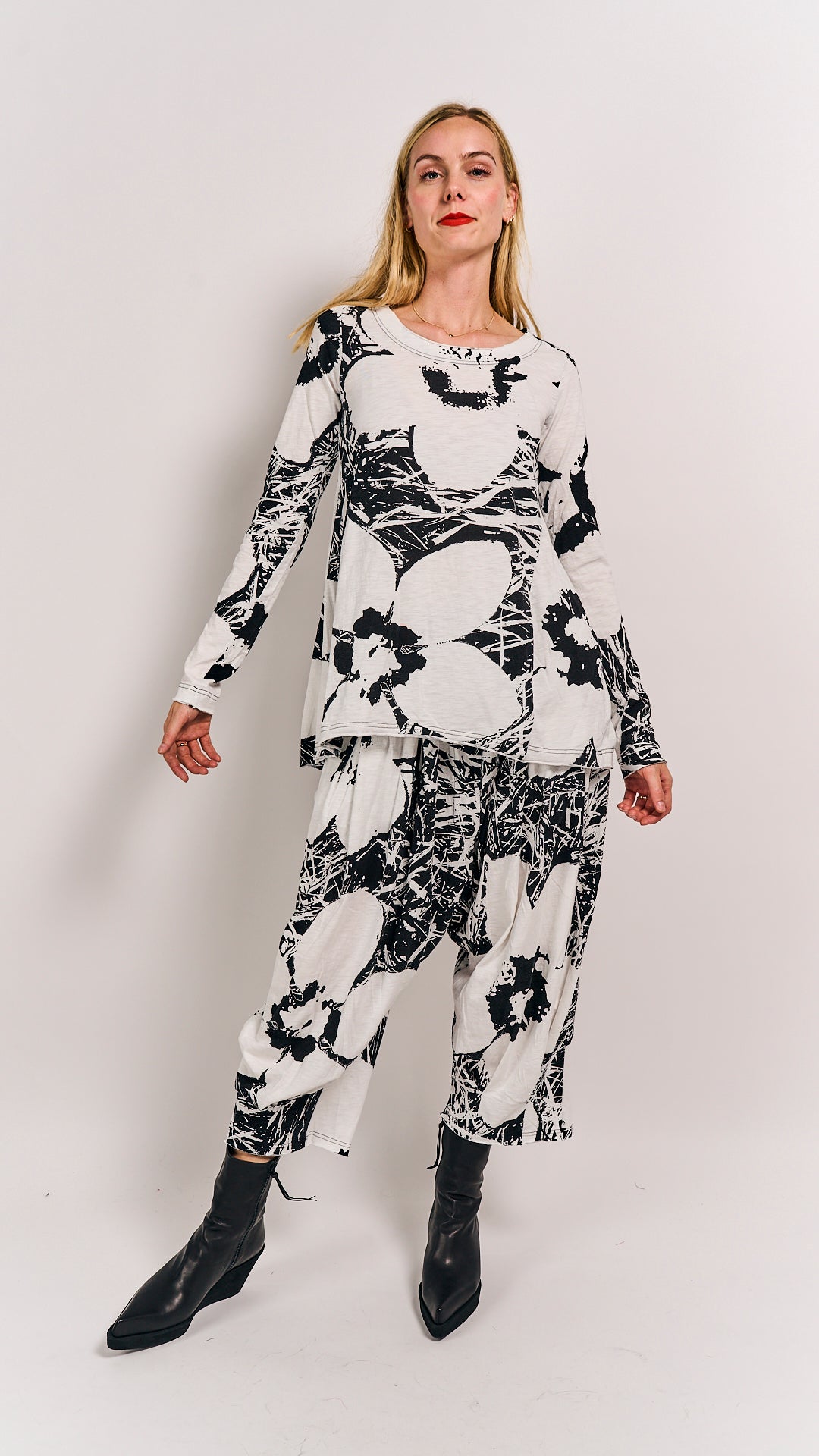 Rundholz Black Label Shirt Black Offwhite Print