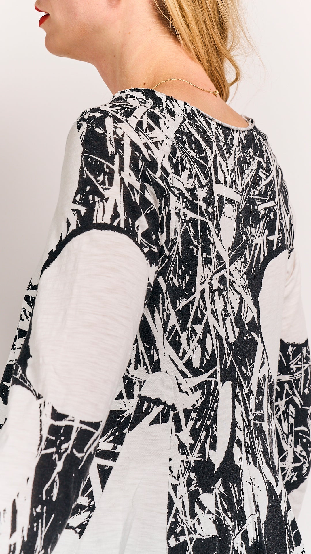 Rundholz Black Label Shirt Black Offwhite Print