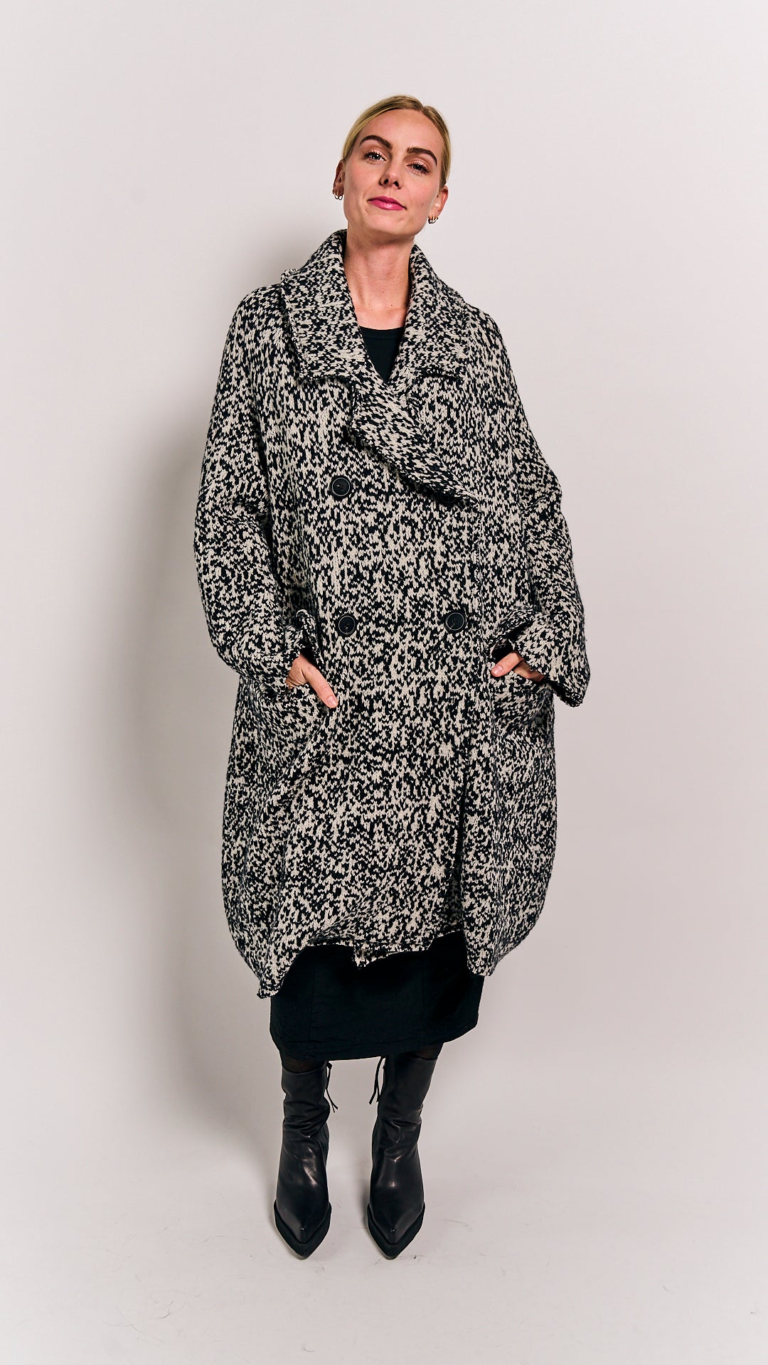 Rundholz Mainline Coat Bone Jacquard
