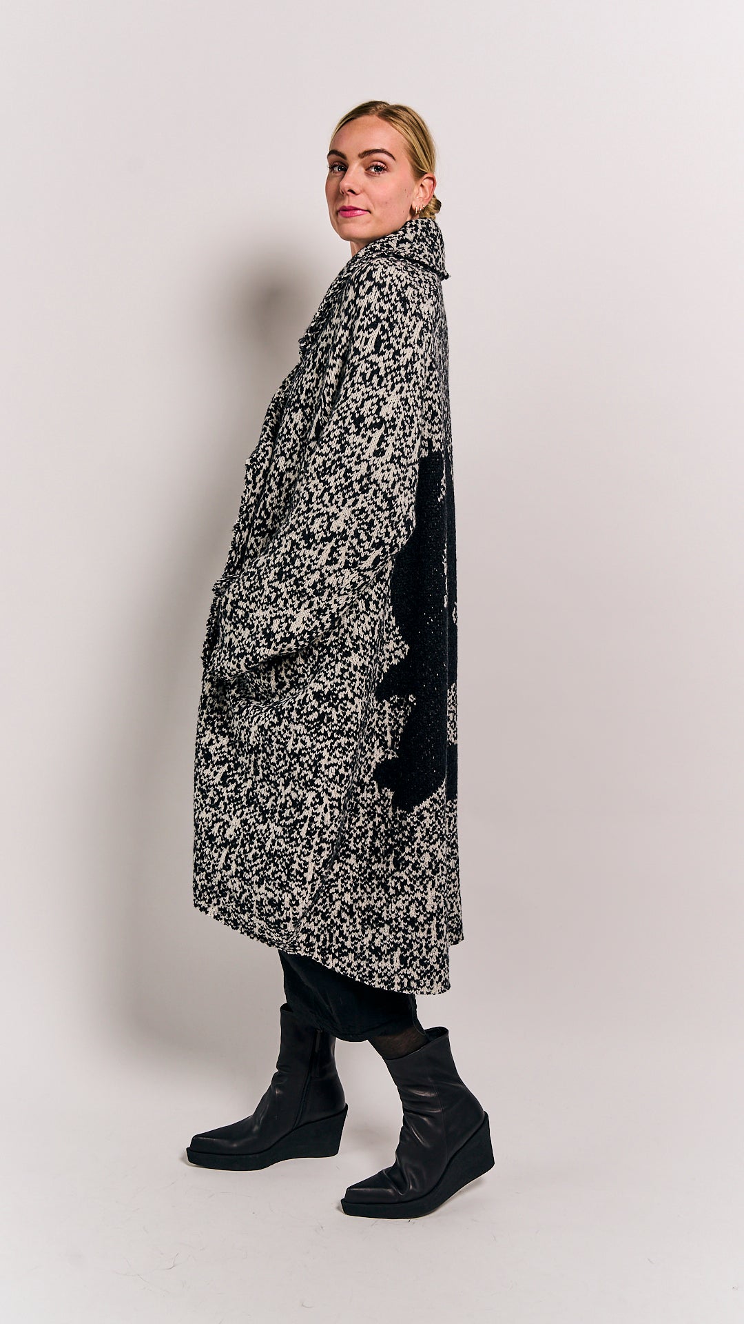 Rundholz Mainline Coat Bone Jacquard