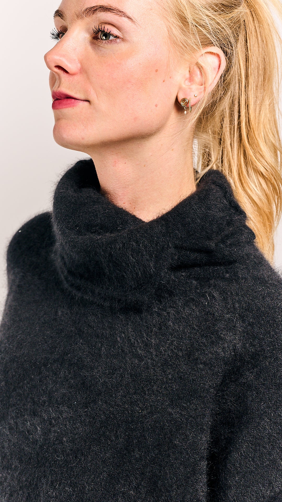 Rundholz Mainline Racoon Pullover Black