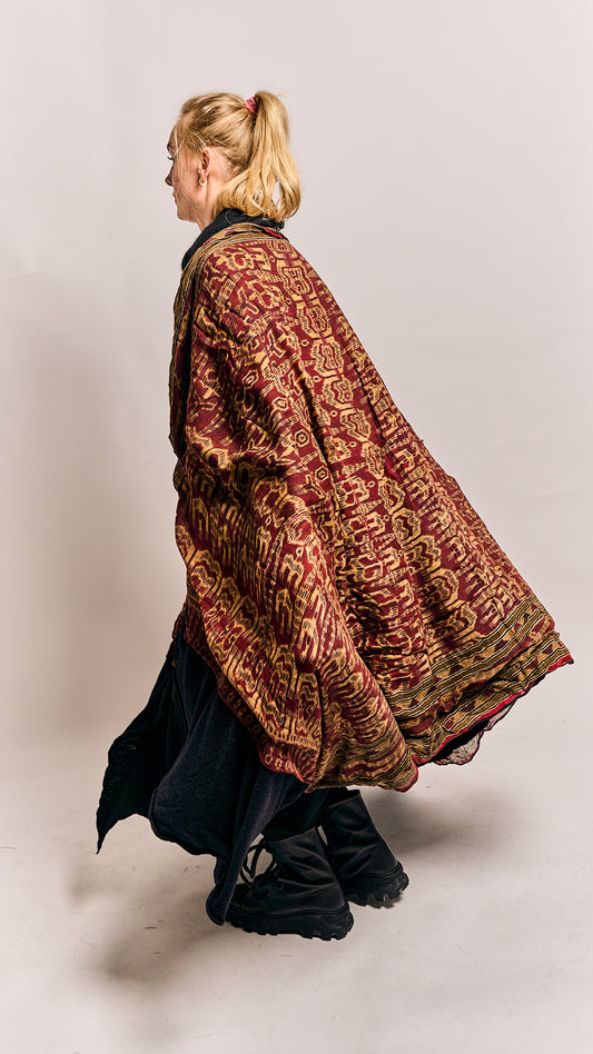 Rundholz DIP Shawl Black
