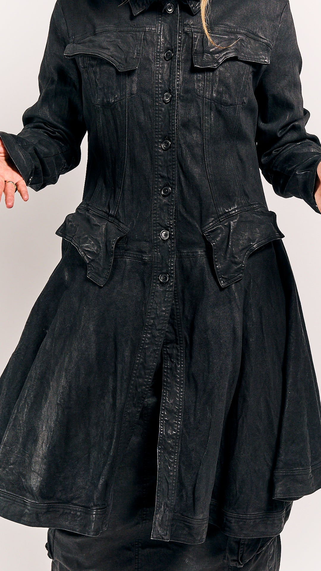 Rundholz Mainline Coat Black Gloss size Extra Large
