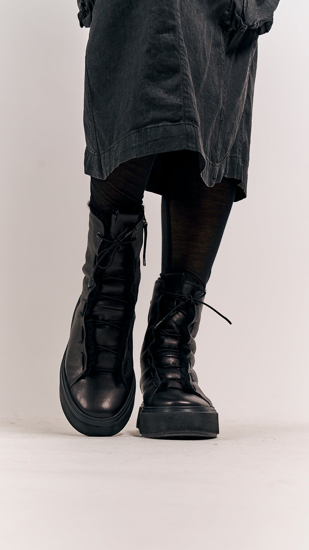 Puro Secret Boots Calf Black with Fur