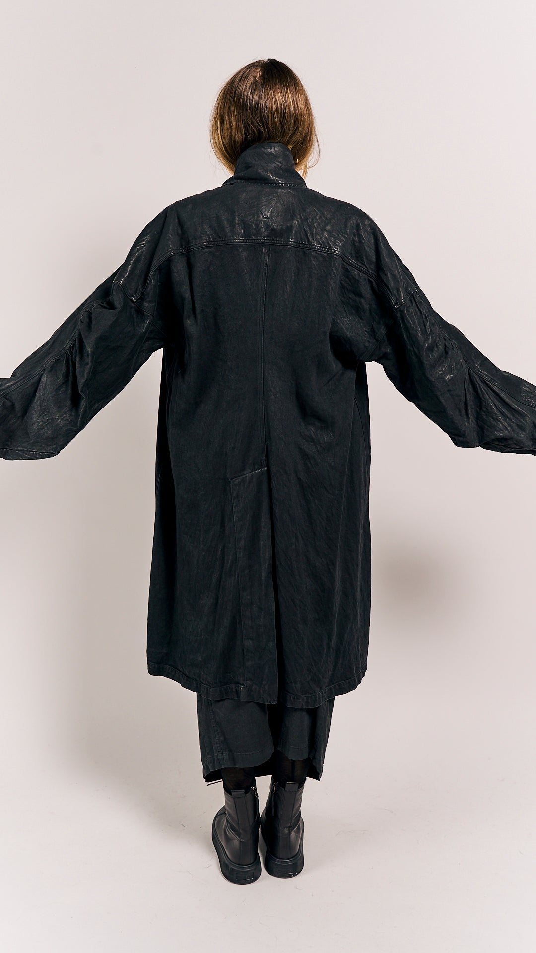Rundholz Mainline Coat Black Gloss