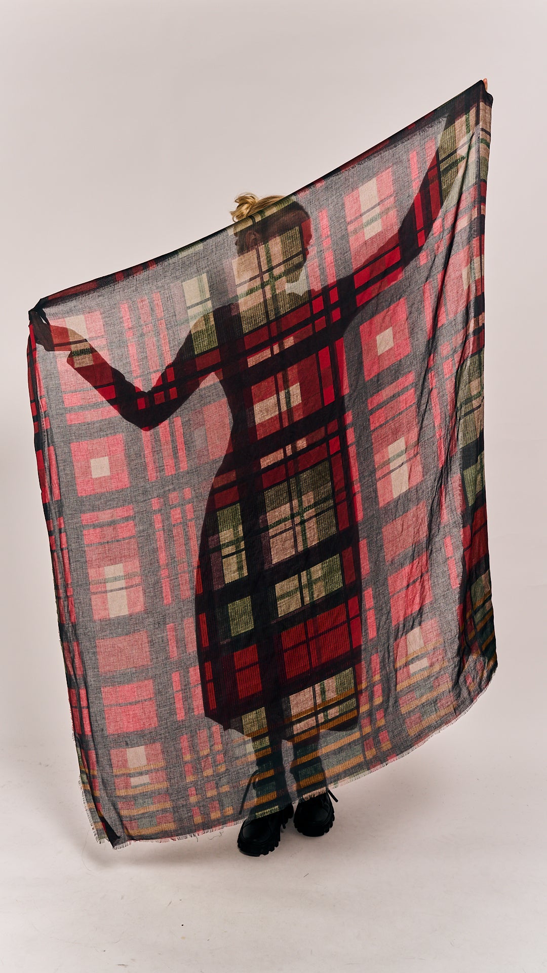 Rundholz Black Label Shawl Check Multicolor