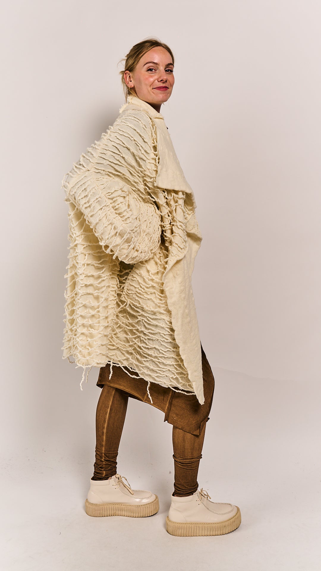 Rundholz DIP Coat Ivory