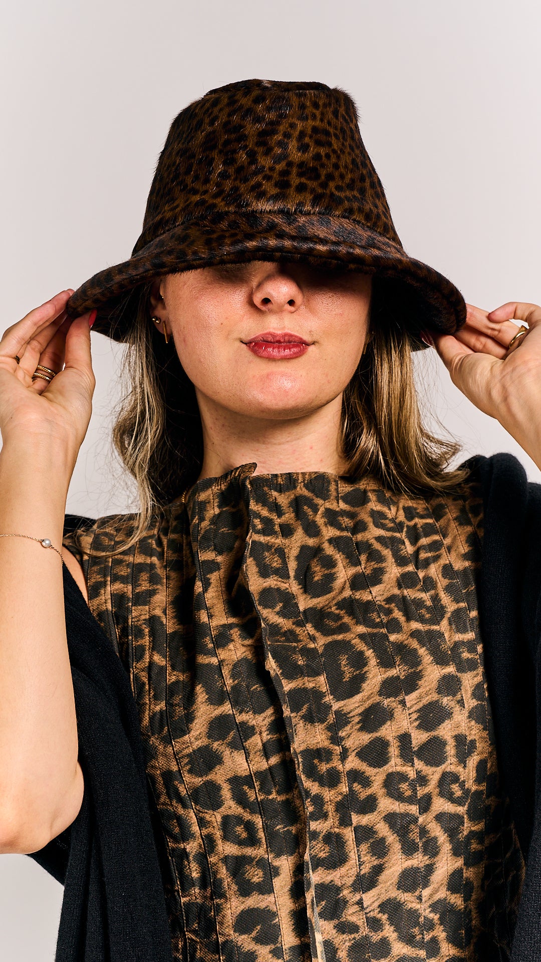 Rundholz Mainline Hat Leo Dark