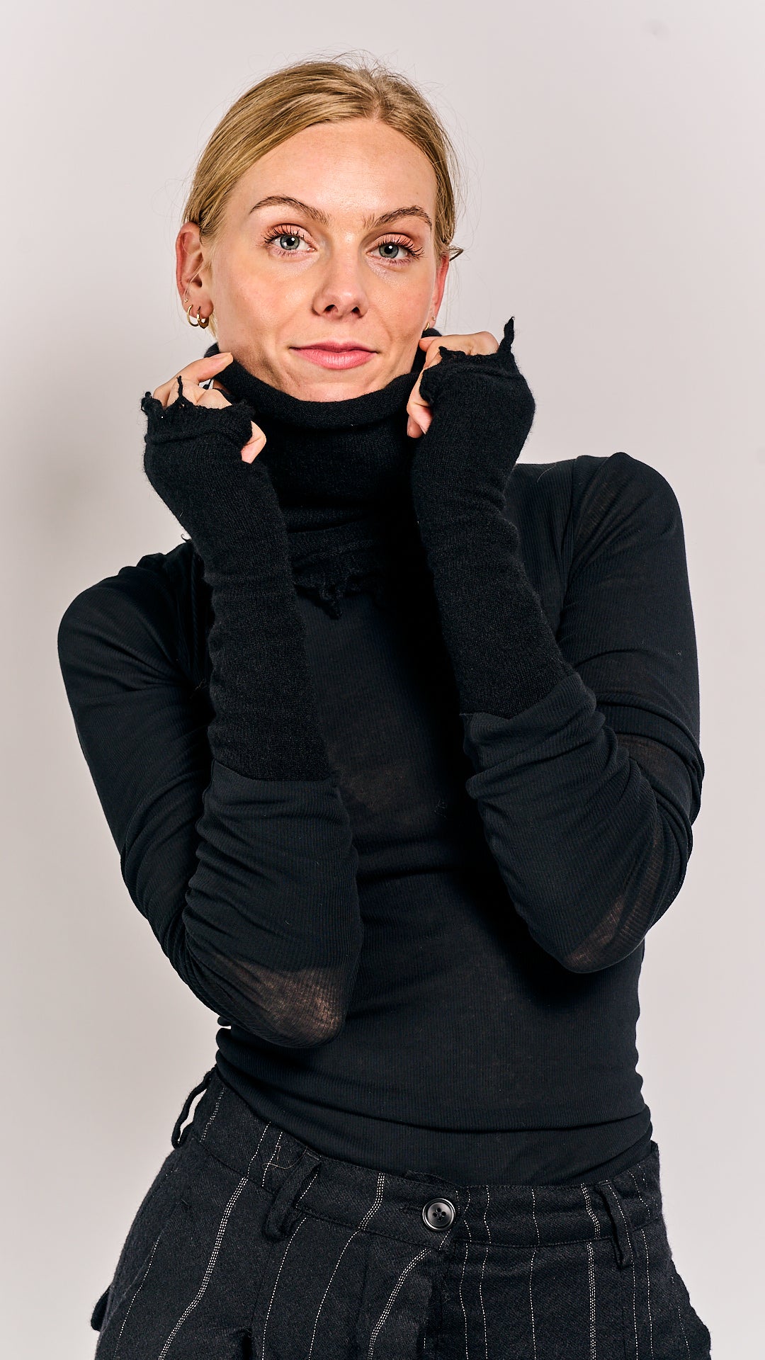 Rundholz Mainline Cashmere Gloves Black