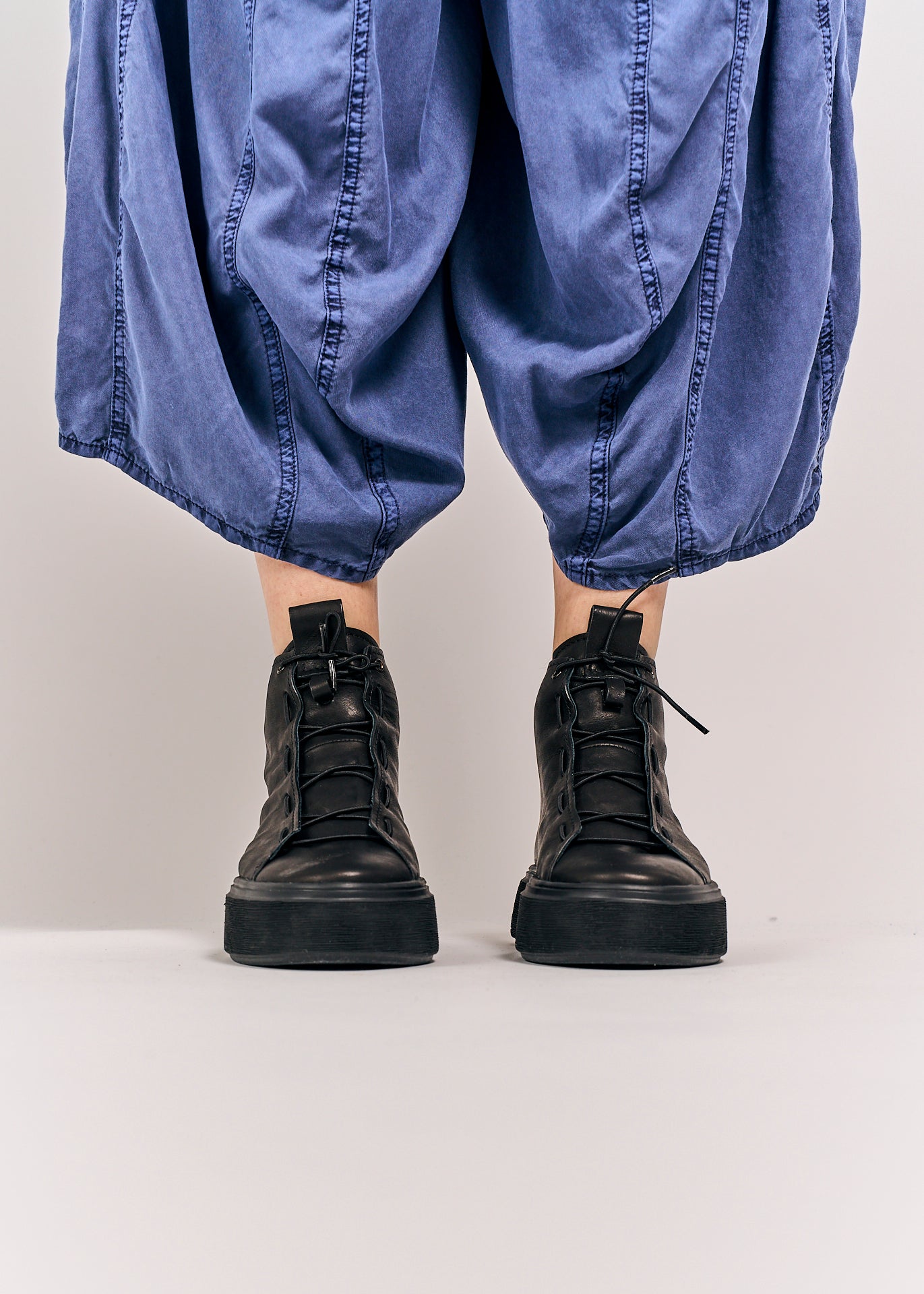 Puro Leather Sneakers In Focus Black