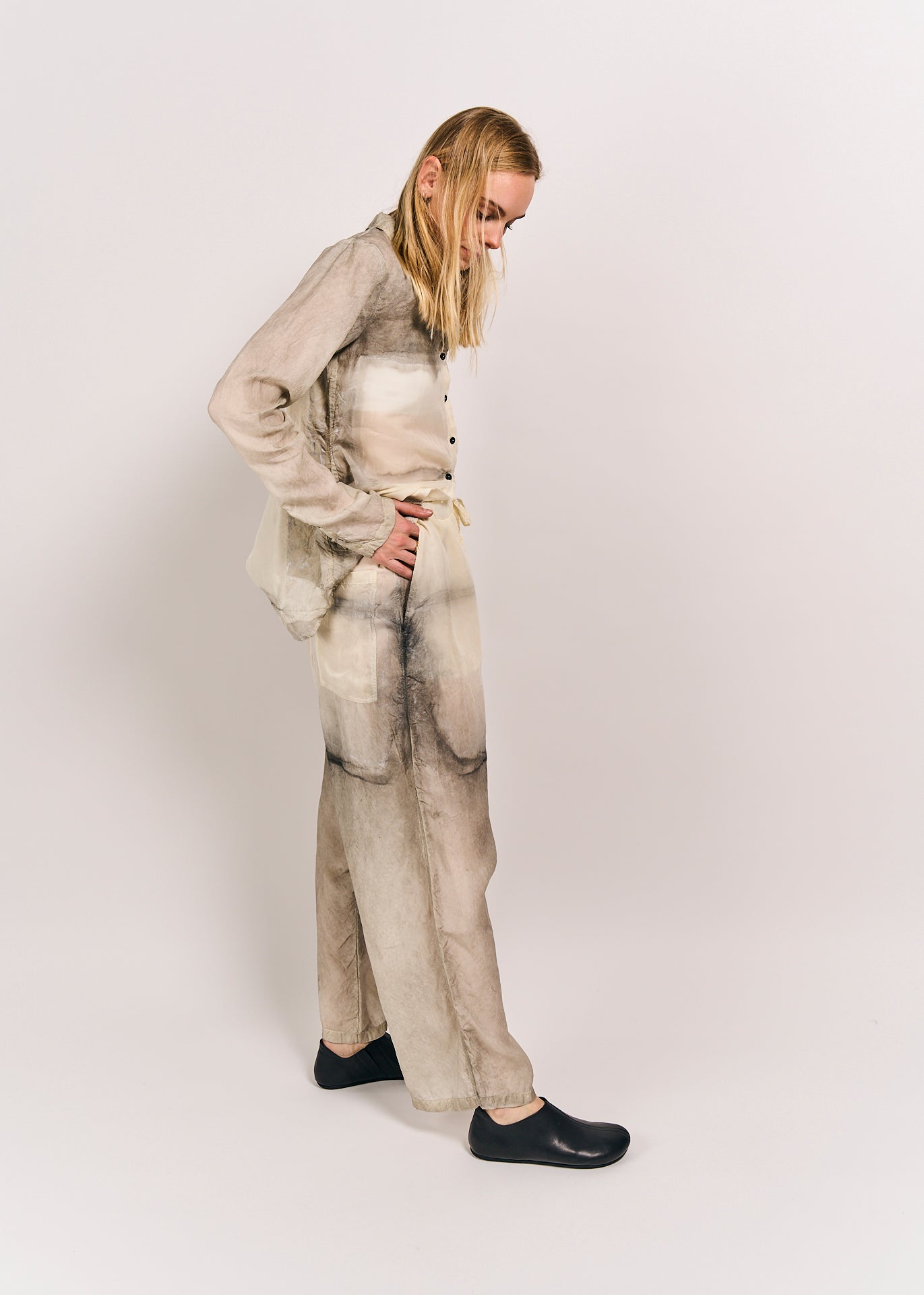 Rundholz trousers Moon Pigment