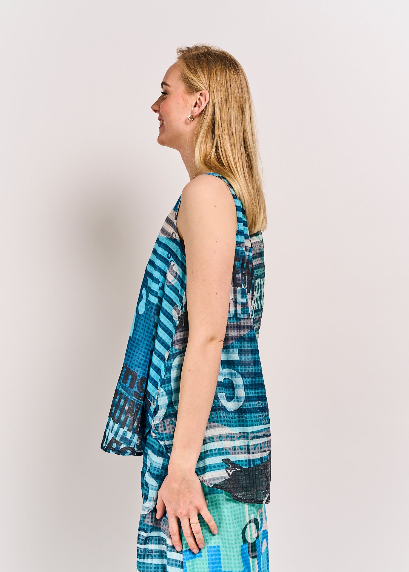 Rundholz Black Label Top Colorful