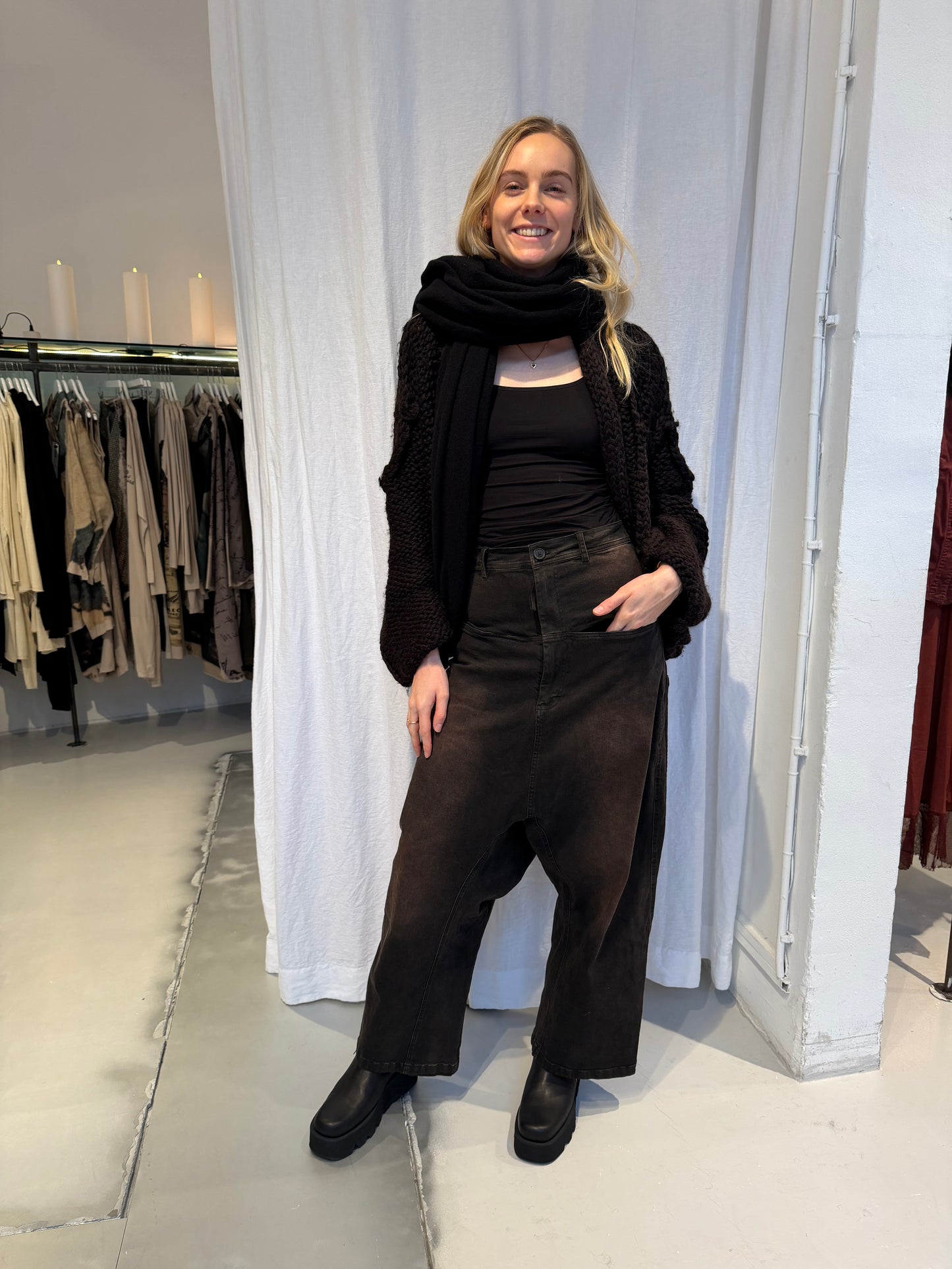 Rundholz DIP Jeans Brown Dye