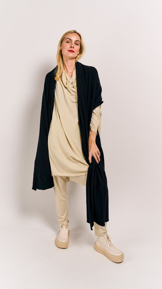 Rundholz Mainline Shawl Black