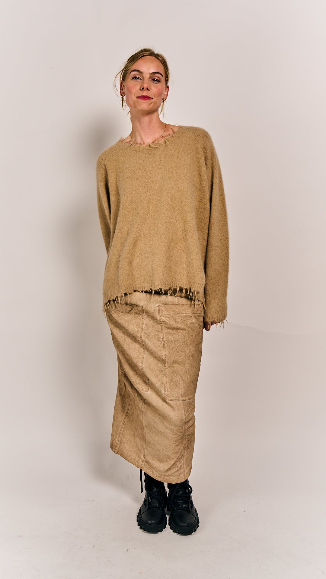 Rundholz DIP Pullover Clay