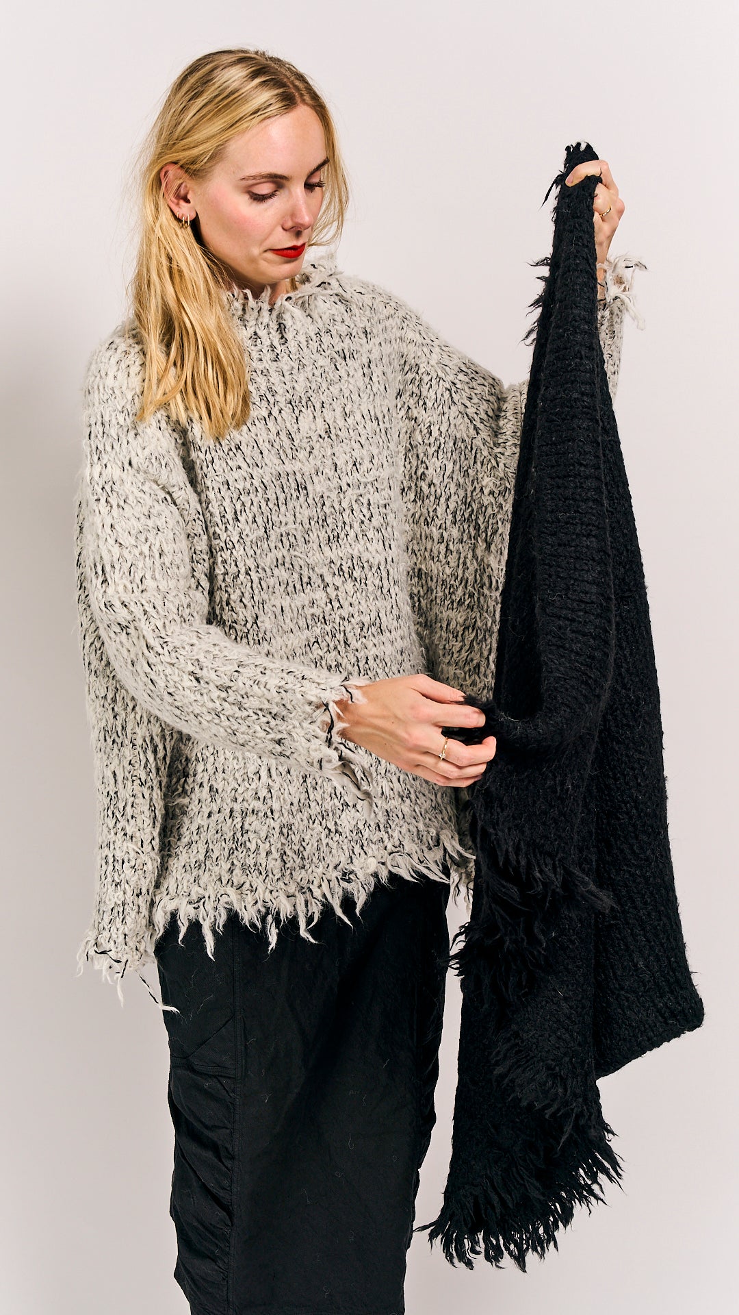 Rundholz Mainline Shawl Black