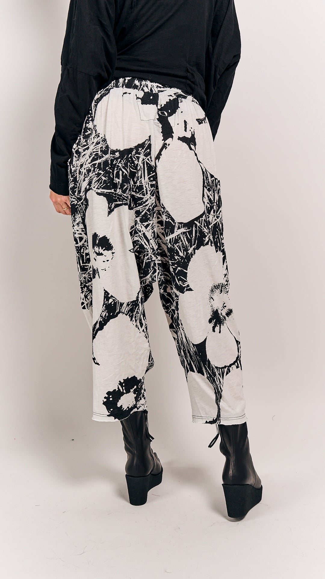 Rundholz Black Label Trousers Black Offwhite Print