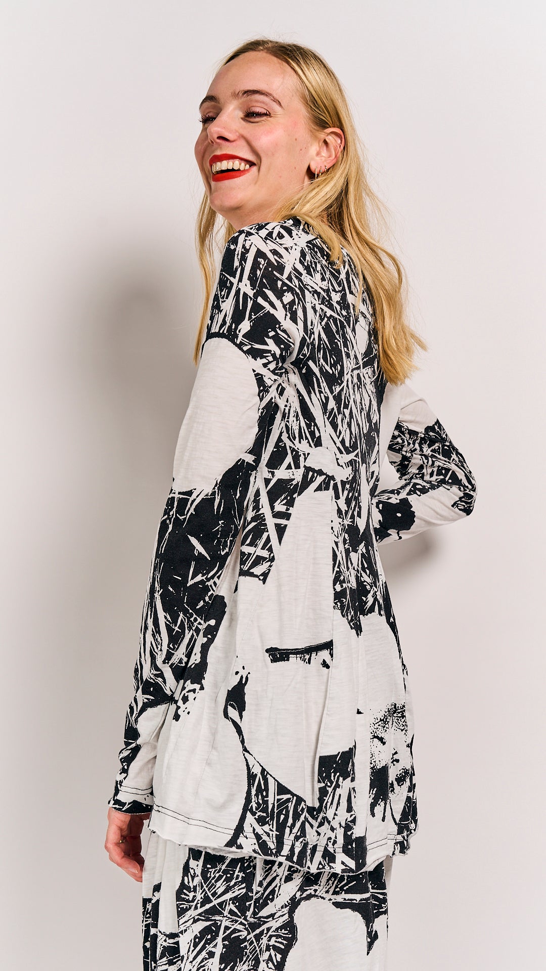 Rundholz Black Label Shirt Black Offwhite Print