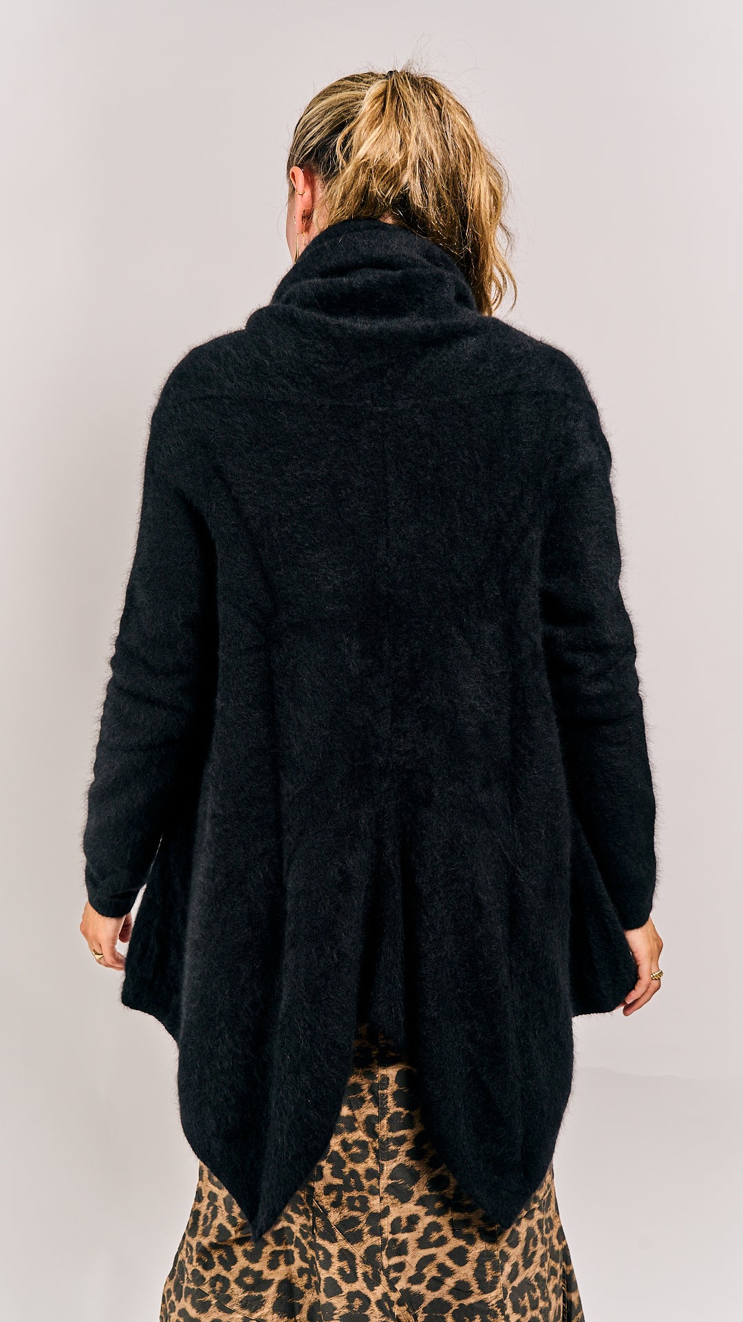 Rundholz Mainline Racoon Cardigan Black