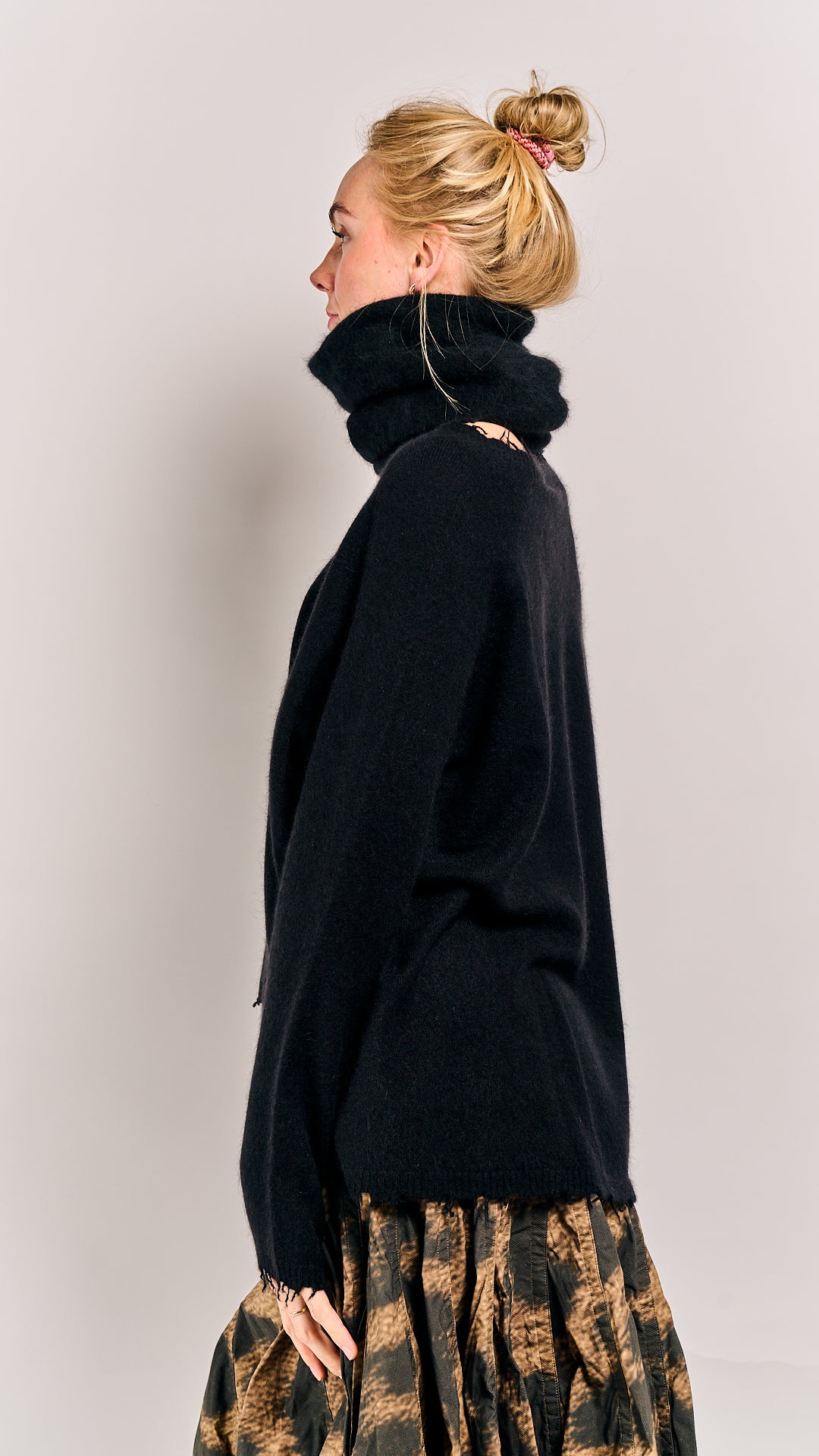 Rundholz Mainline Racoon Collar Black