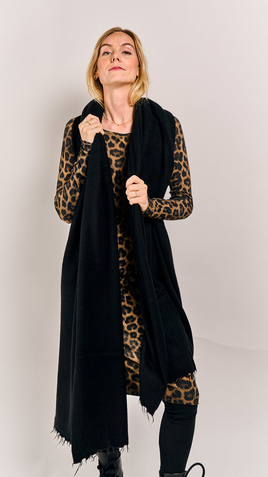 Rundholz Mainline Shawl Black