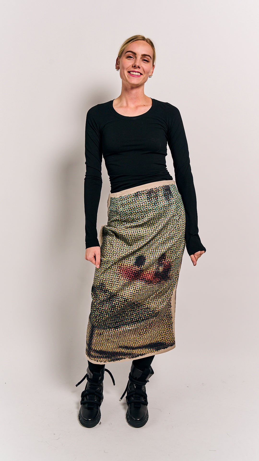 Rundholz DIP Skirt Scene Print