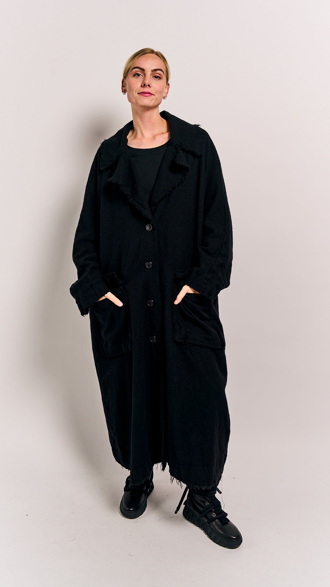 Rundholz Black Label Coat Black