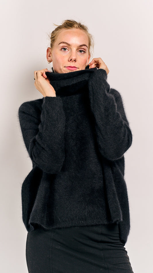 Rundholz Mainline Racoon Pullover Black