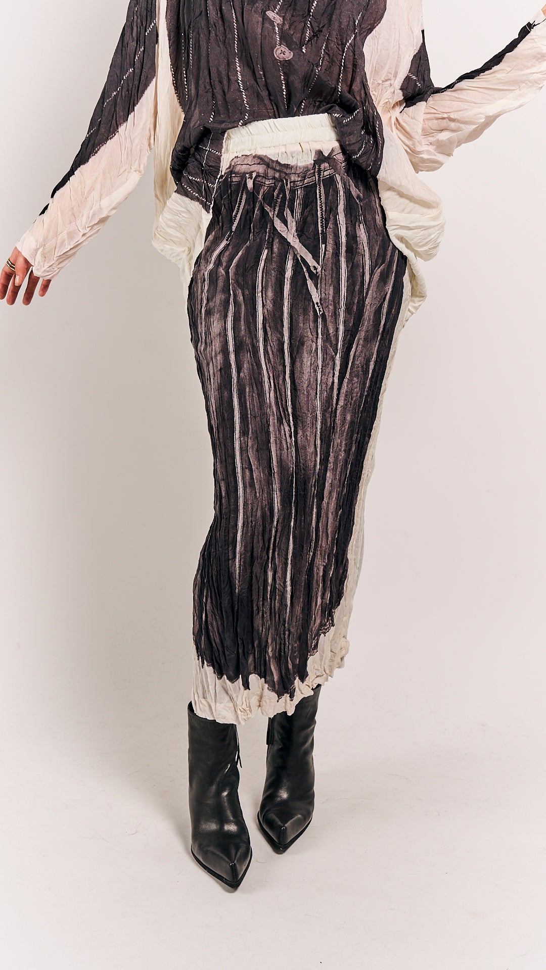 Rundholz Mainline Skirt Bone Panel Print