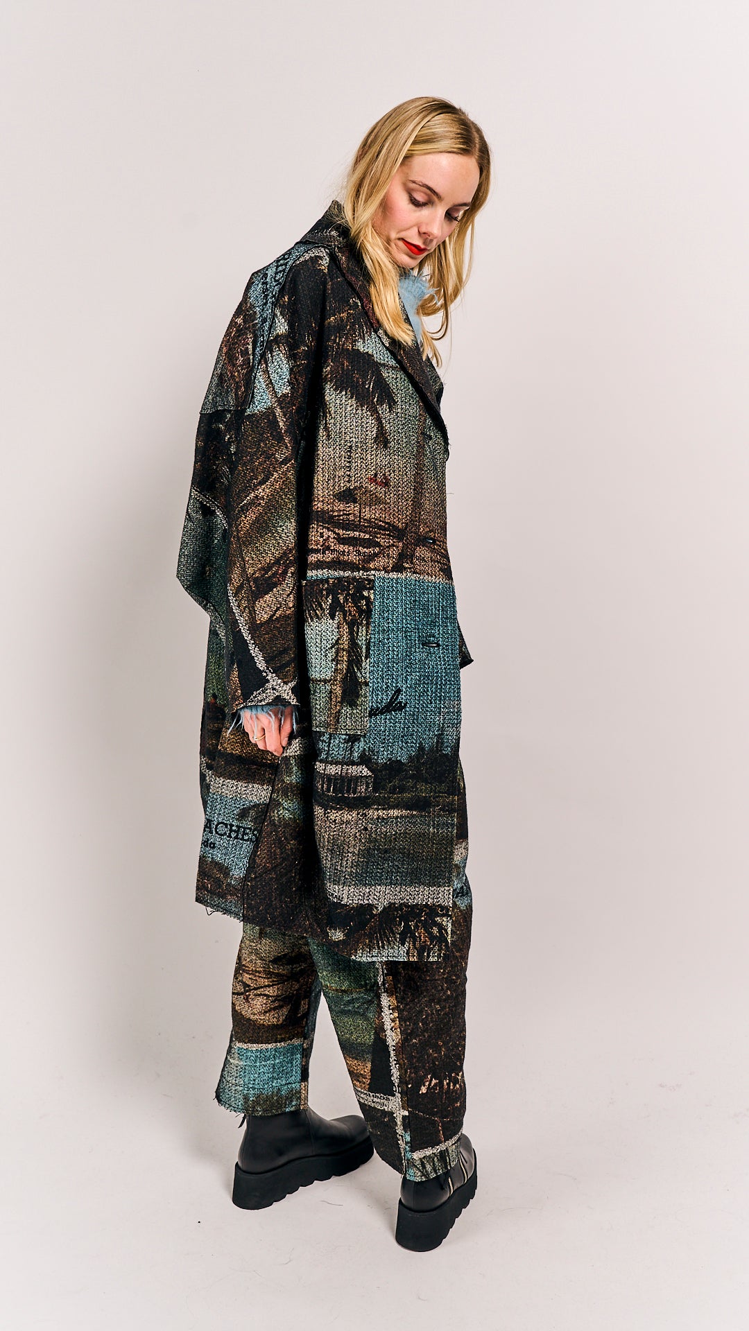 Rundholz DIP Coat Bermuda Print 3