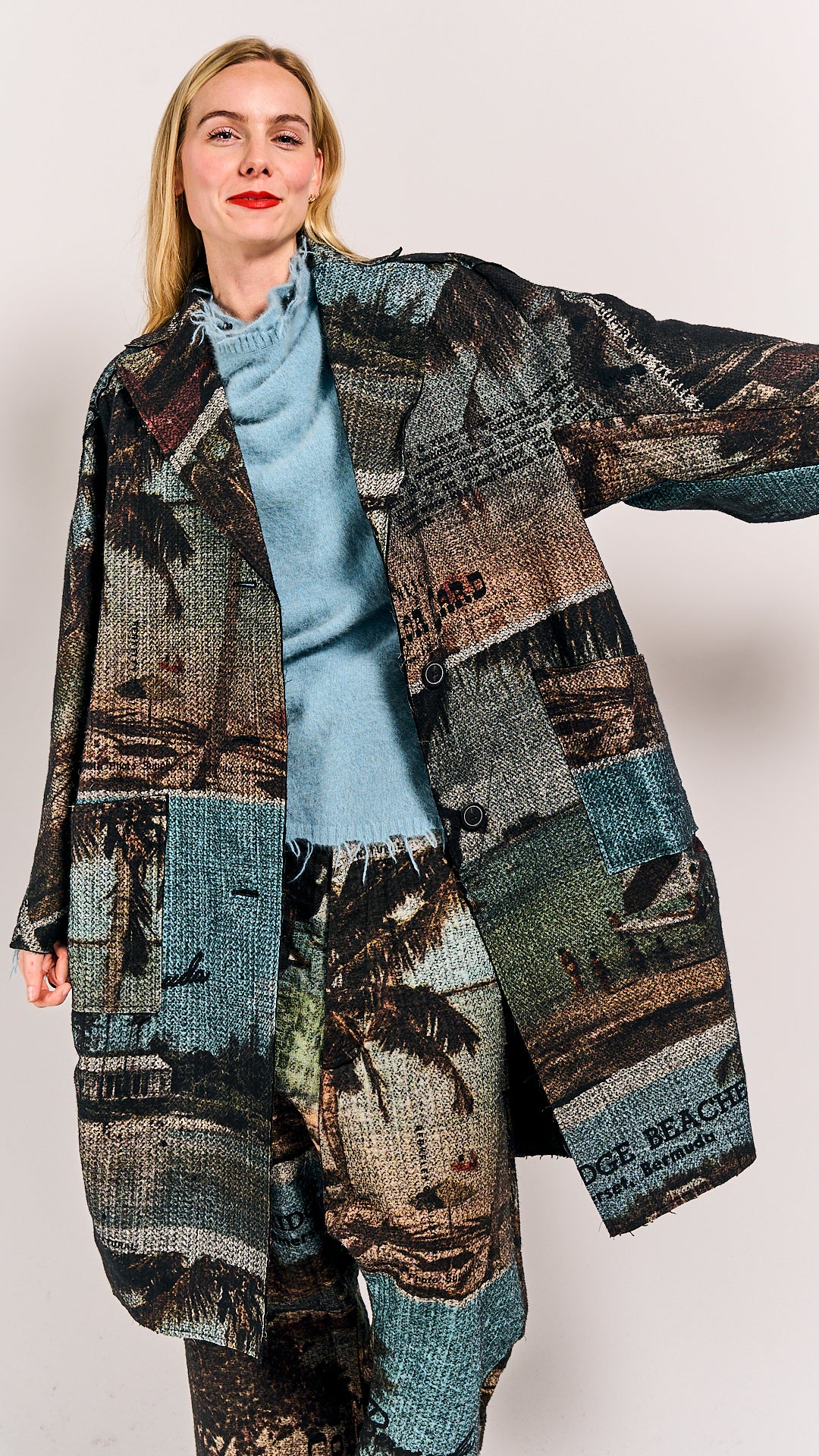 Rundholz DIP Coat Bermuda Print 3
