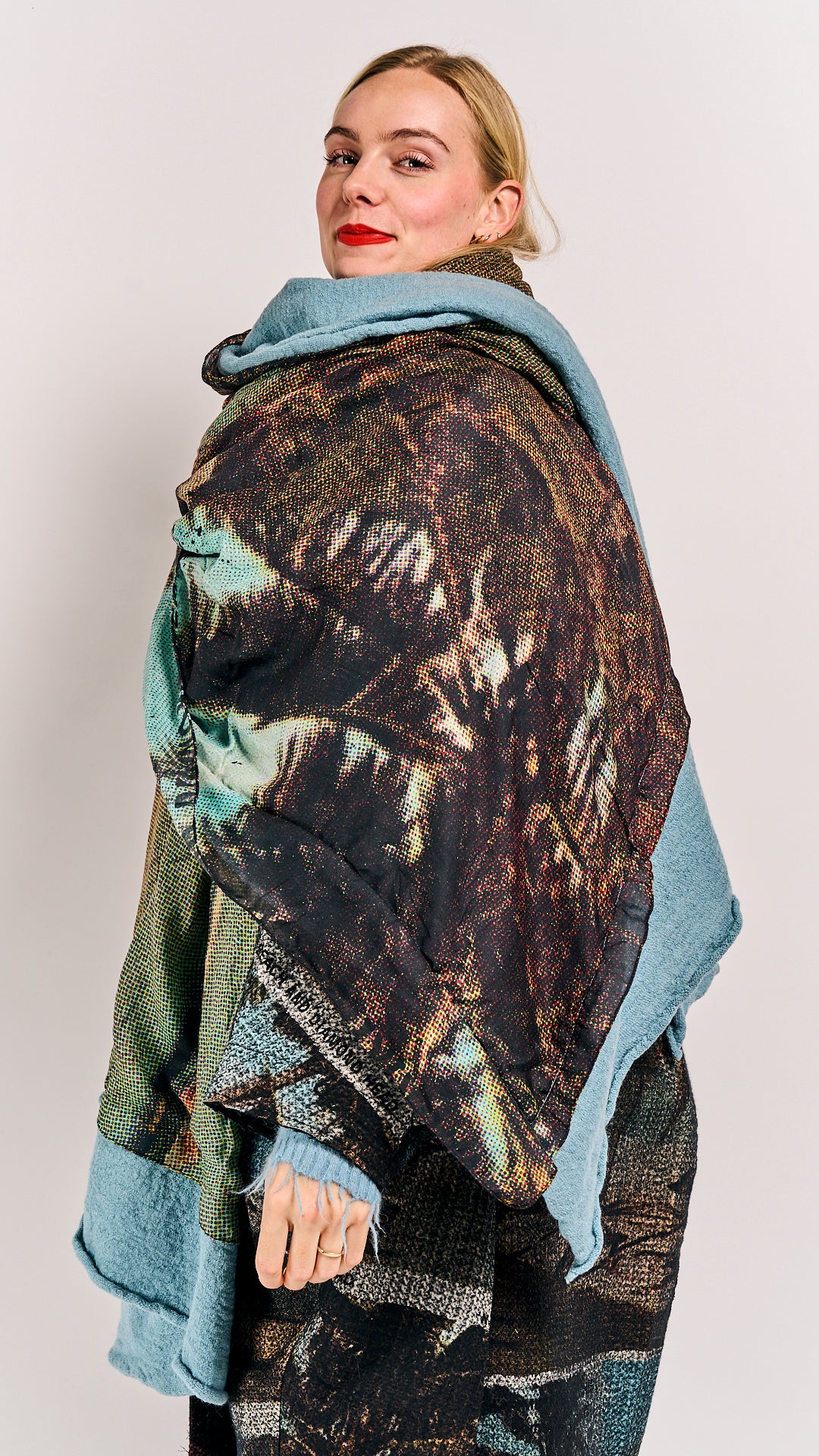 Rundholz DIP Shawl Lagoon