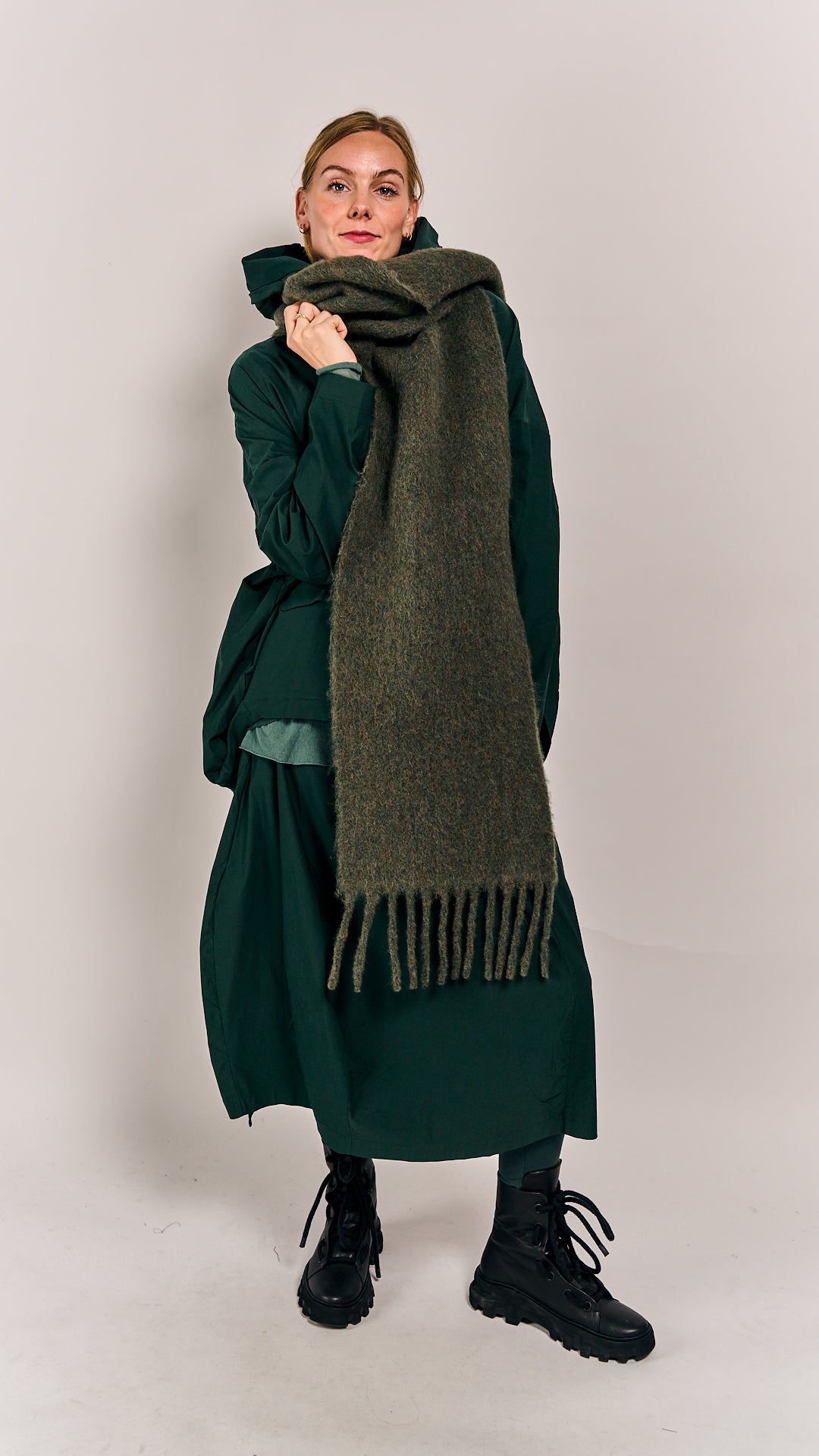 Rundholz Black Label Shawl Forest Melange