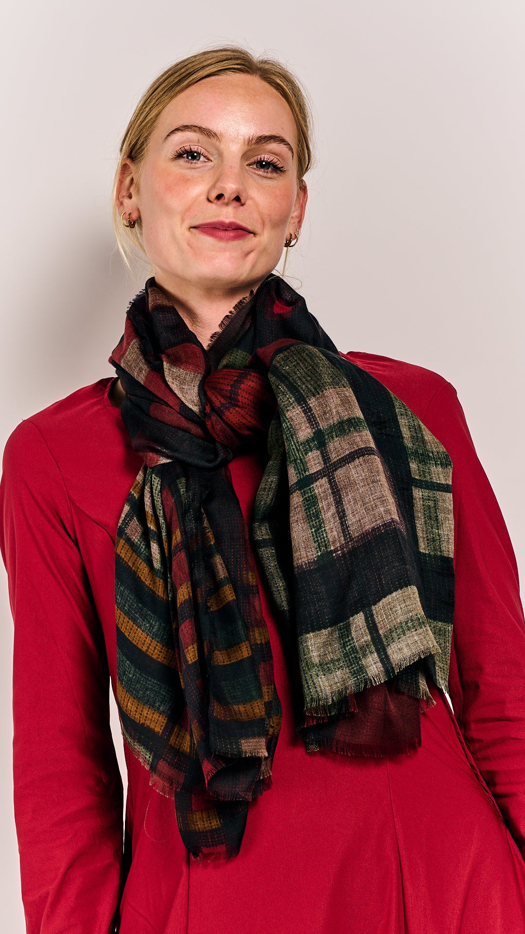 Rundholz Black Label Shawl Check Multicolor