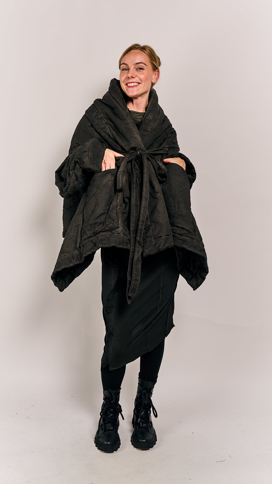 Rundholz DIP Coat Black Cloud