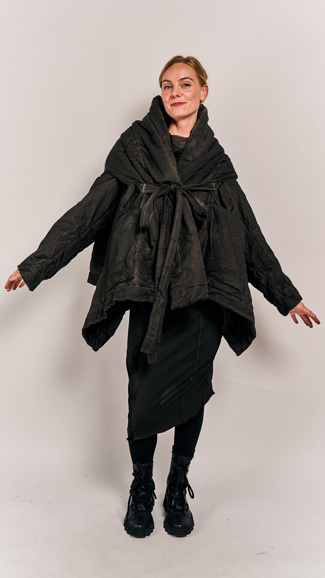 Rundholz DIP Coat Black Cloud
