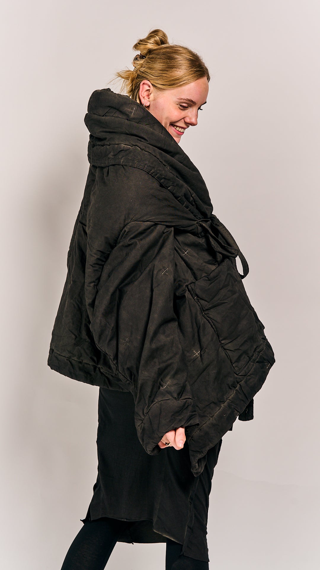 Rundholz DIP Coat Black Cloud