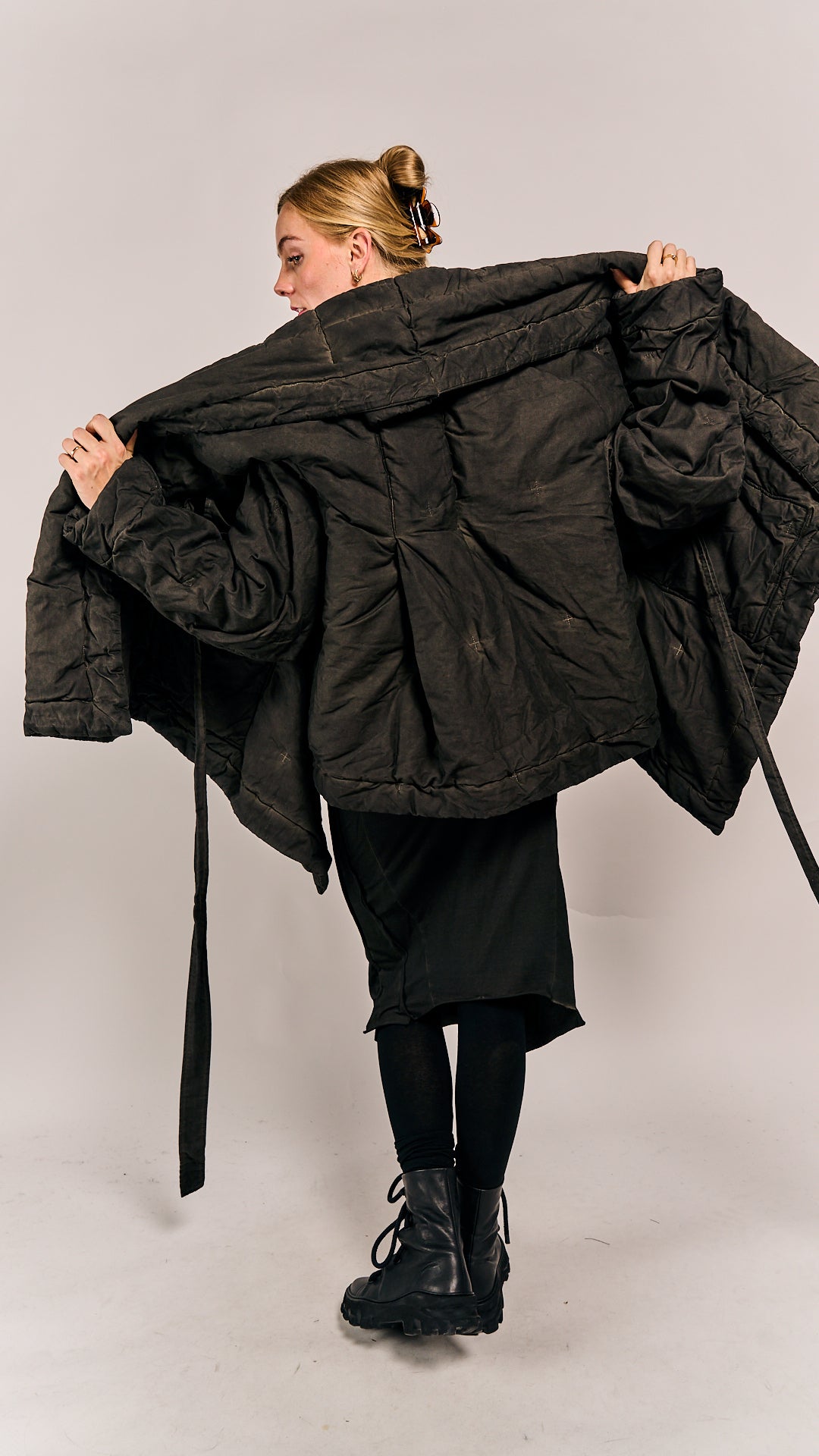 Rundholz DIP Coat Black Cloud