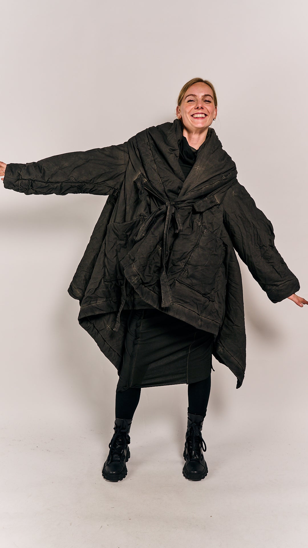 Rundholz DIP Coat Black Cloud