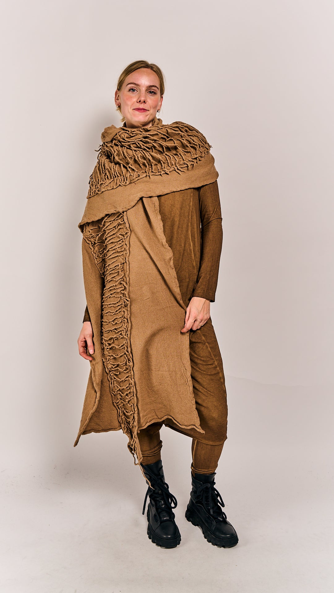 Rundholz DIP Shawl Dakar