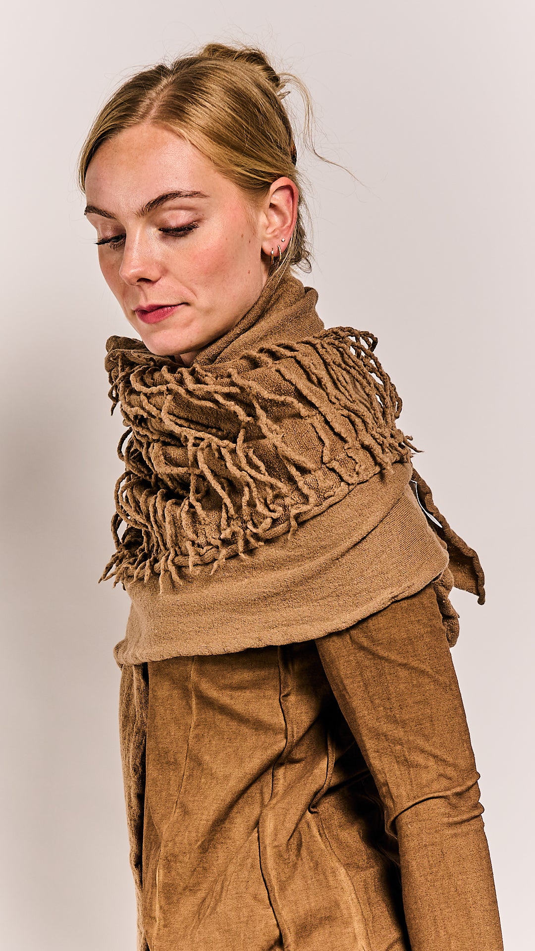 Rundholz DIP Shawl Dakar