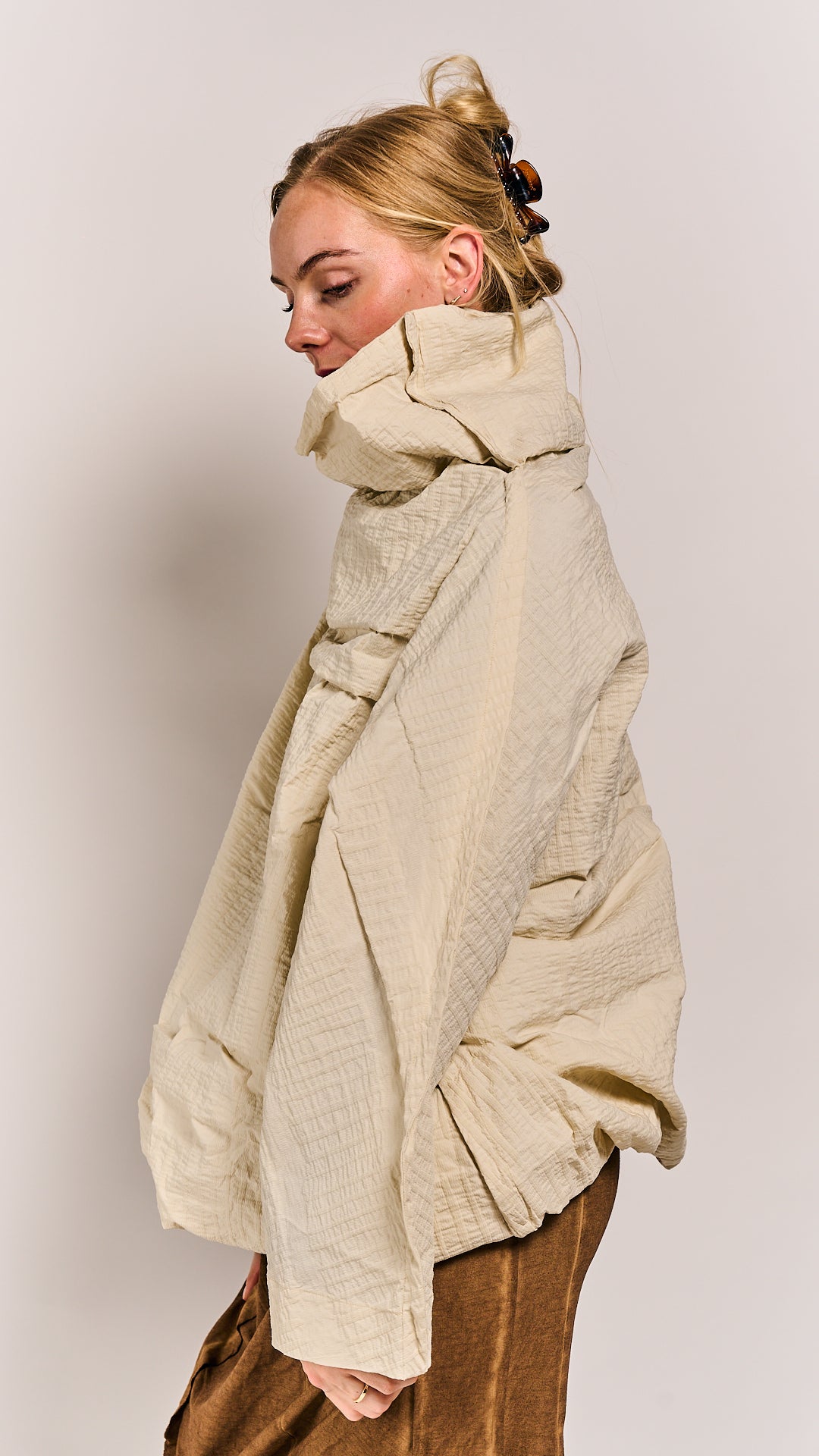 Rundholz DIP Pullover Ivory 3D Optic